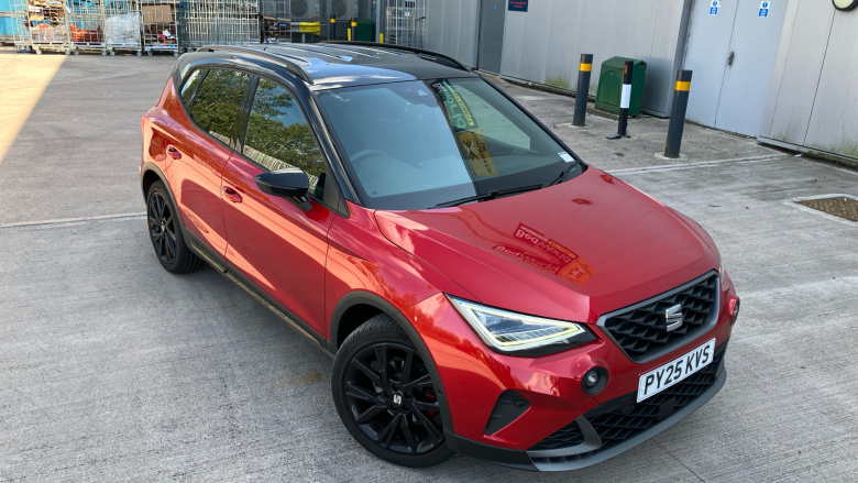 SEAT Arona 1.0 TSI 115 FR Black Edition 5dr Petrol Hatchback